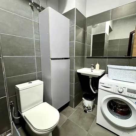 Comfy Center Apartment *