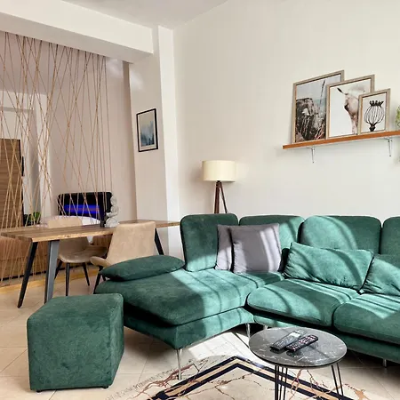 Apartment Comfy Center